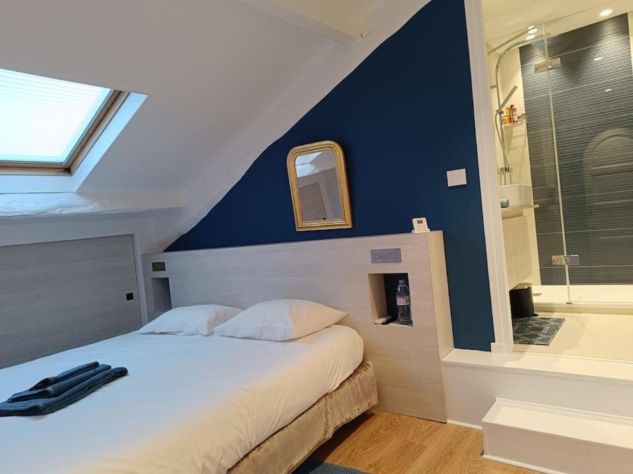 Front Premium Location - Panoramic View - * Cannes